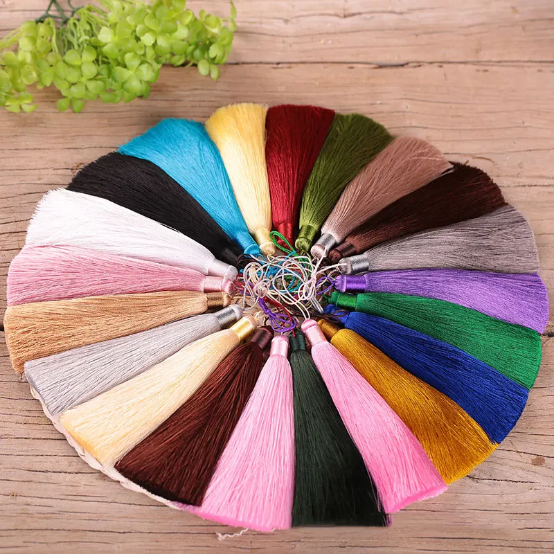 1個12センチメートルポリエステルタッセルでリングシルク縫製 - Home Ec Textiles のレビューと価格